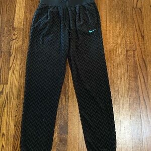 Nike Black Textured sweats Joggers